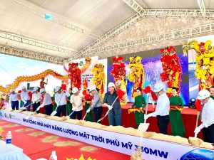 Groundbreaking of 330MW Phu My solar power plant